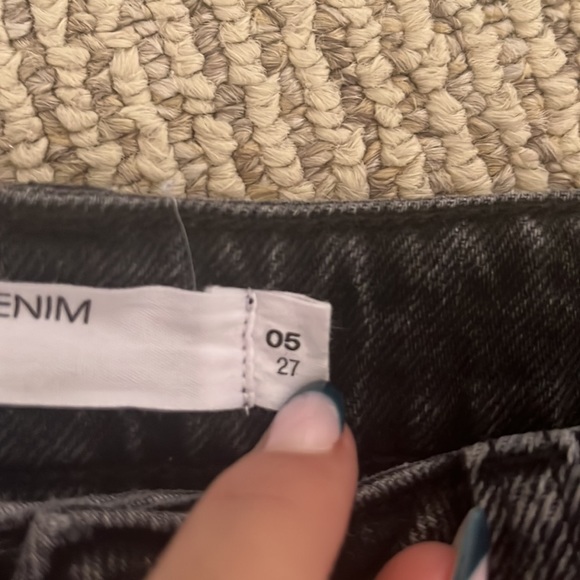 Garage denim mom jeans. - Picture 4 of 4